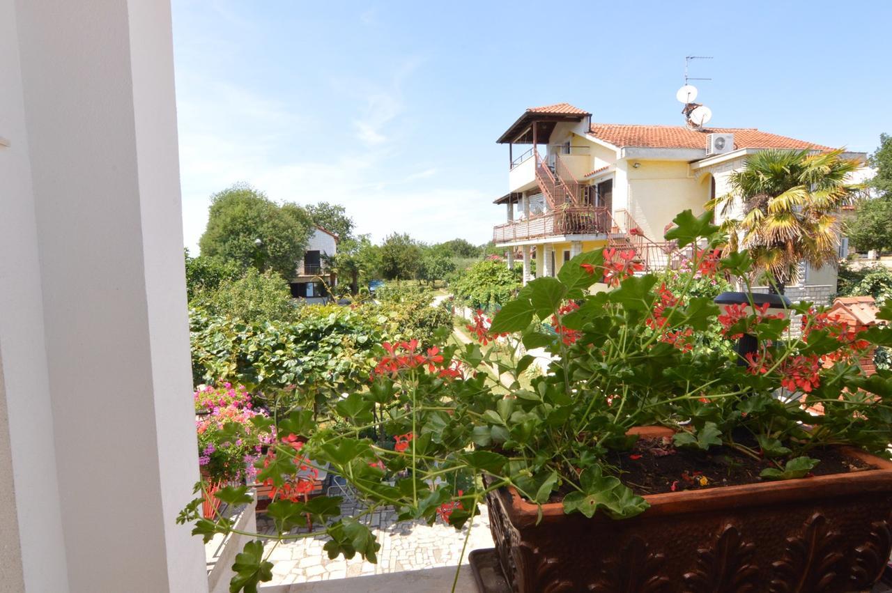 Apartments Mariza Poreč Exterior foto